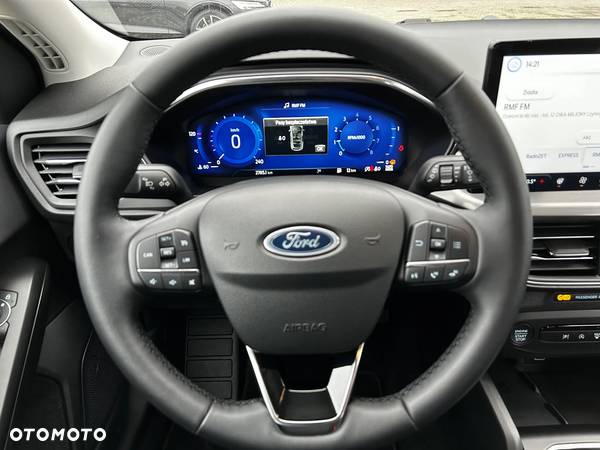 Ford Focus 1.0 EcoBoost Titanium Design - 15