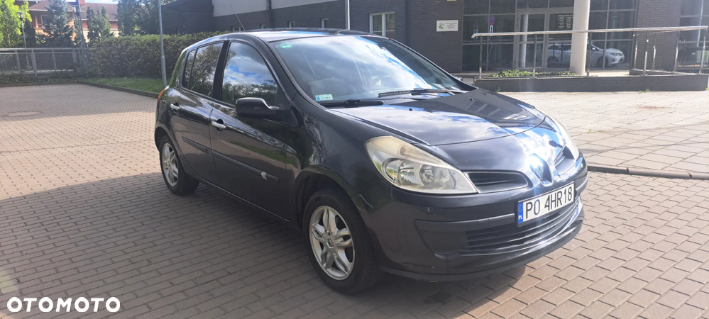 Renault Clio 1.2 16V 75 Dynamique - 1