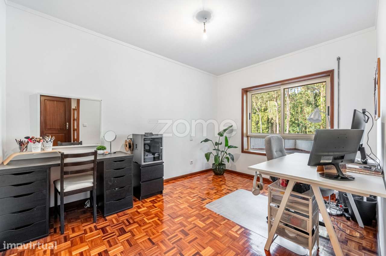 Apartamento T3 com 2 Terraços e 2 lugares de Garagem em V.N de Gaia.-20