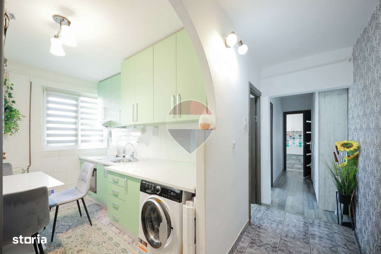 De vânzare apartament cu 2 camere, în zona Nufărul-0