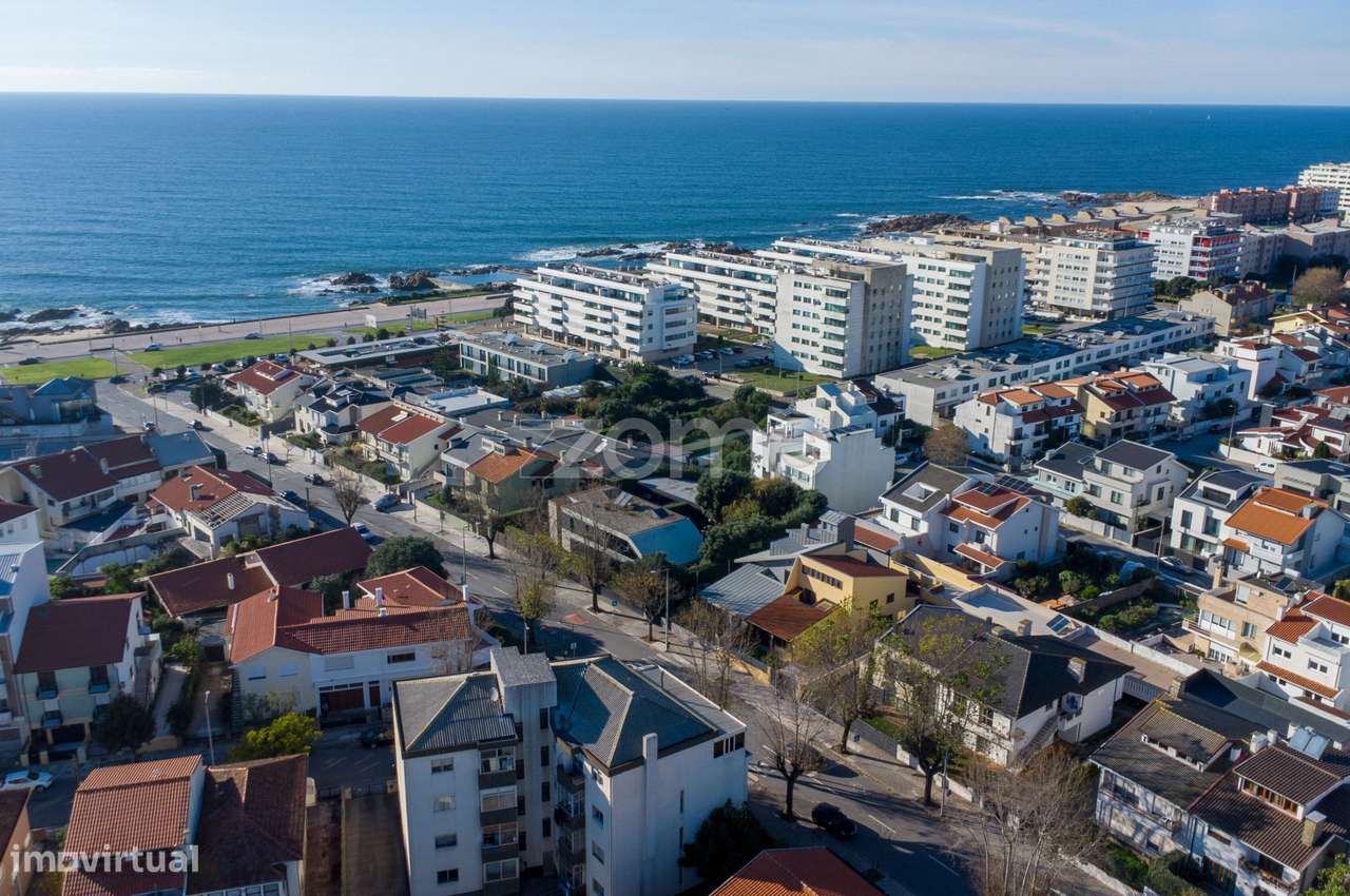 Moradia T3+2 com 2 andares independentes, Leça da Palmeira - Arrend... - Grande imagem: 2/53