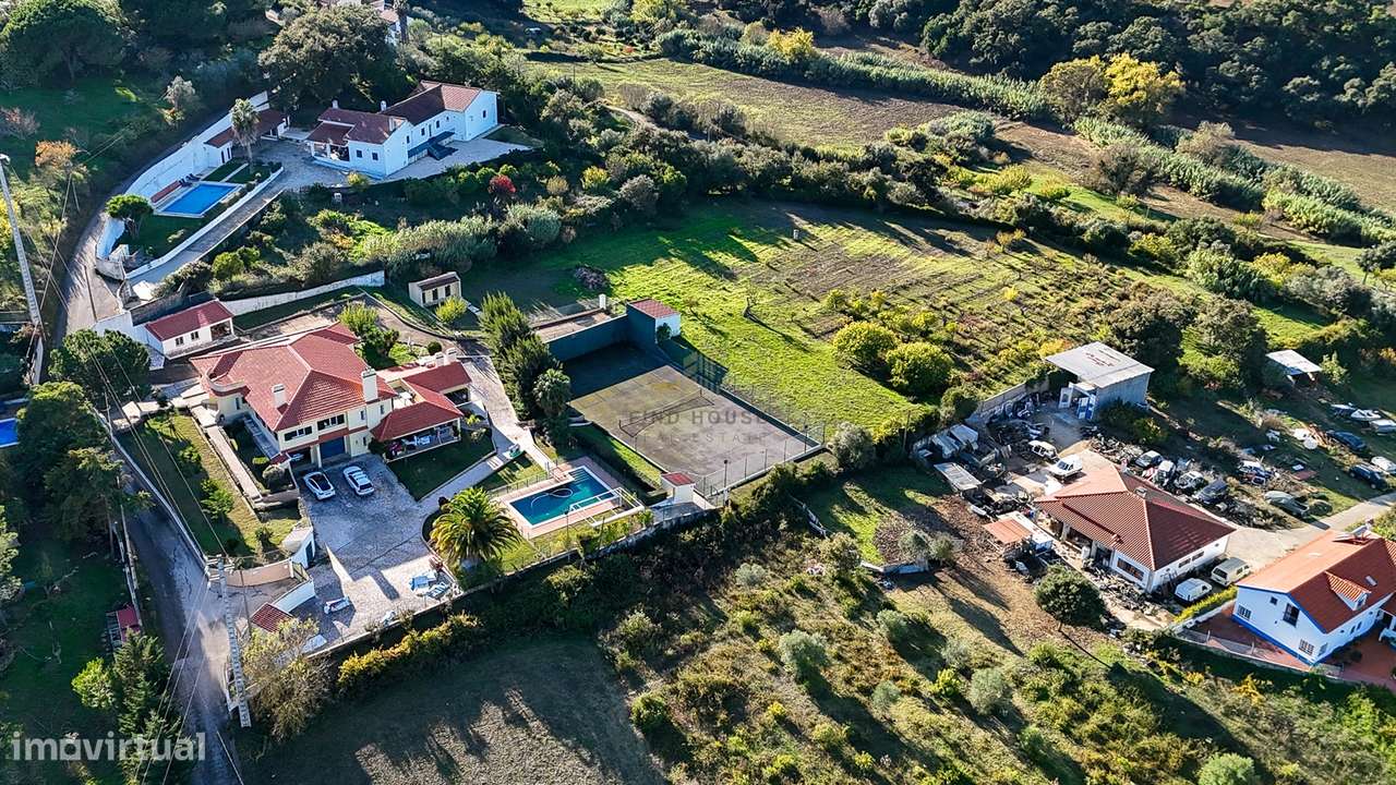 Moradia Isolada T4 com piscina, campo de ténis e logradouro em Cachoei - Grande imagem: 2/56