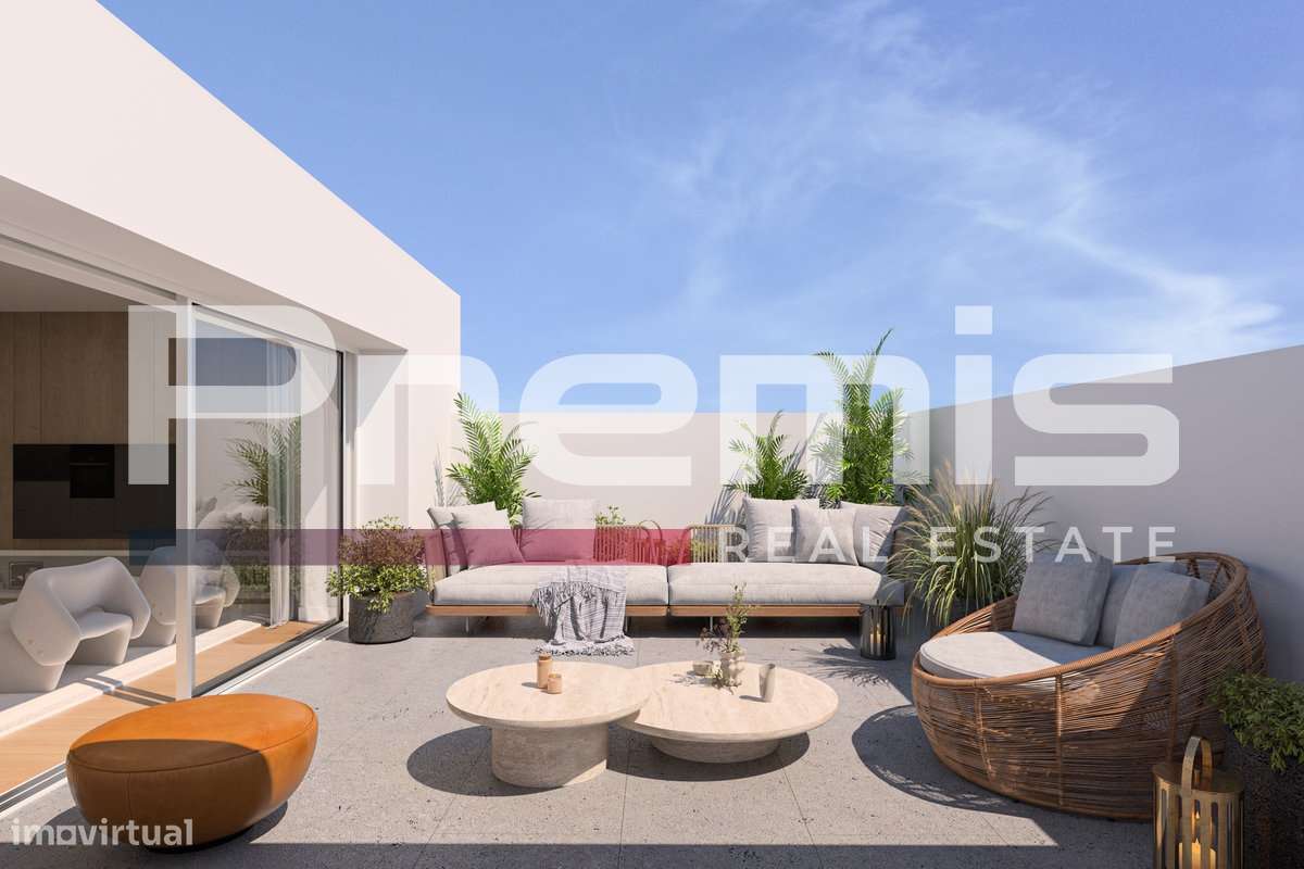 Penthouse T4 com Terraços Privativos | Condomínio Brito Capelo 1023, M-28