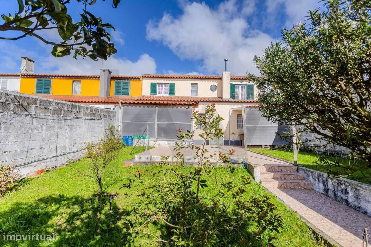 Moradia T4 com estacionamento – Relva, Ponta Delgada-43