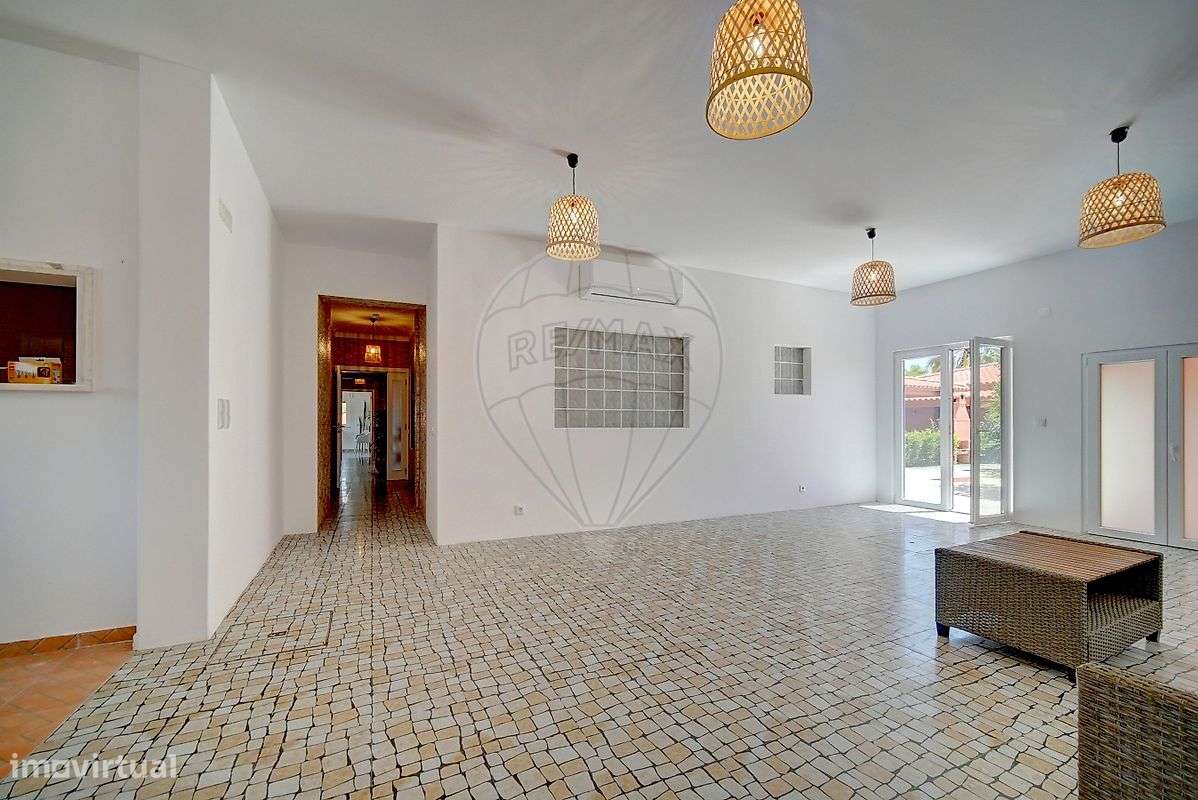 Moradia T6 para venda-20