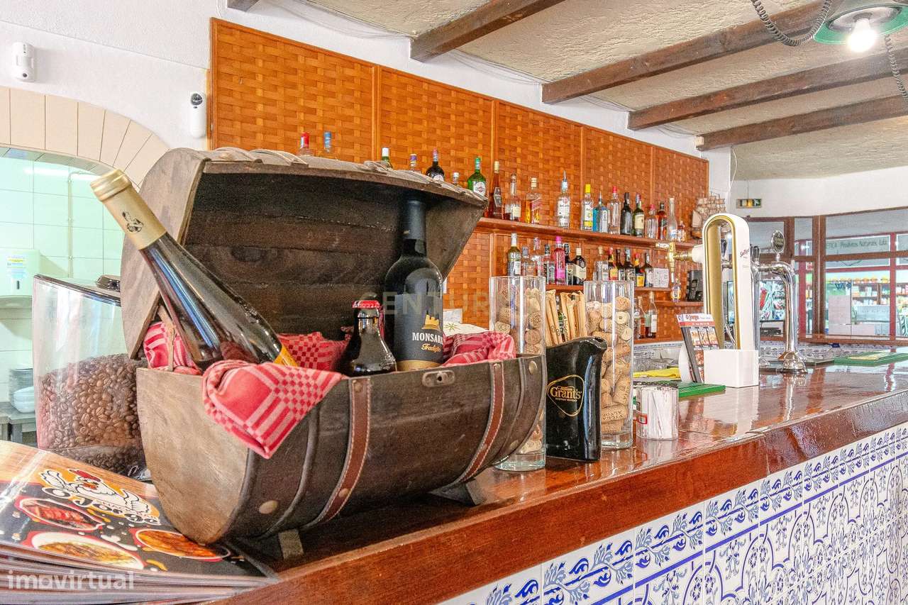 ✨ Restaurante Tradicional no Coração de Albufeira – Oportunidade Única - Grande imagem: 5/32