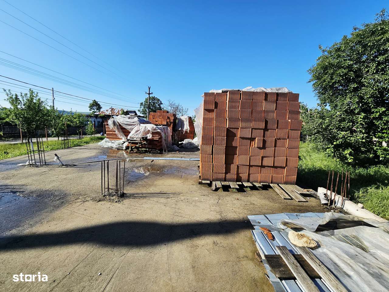 Teren de vânzare în Lapoș – 1000 mp cu beci - Imagine principală: 4/18