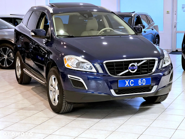 Volvo XC 60 T5 Ocean Race - 6