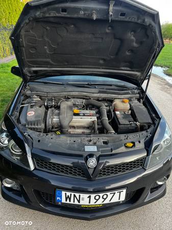 Opel Astra III GTC 2.0 T Sport - 13