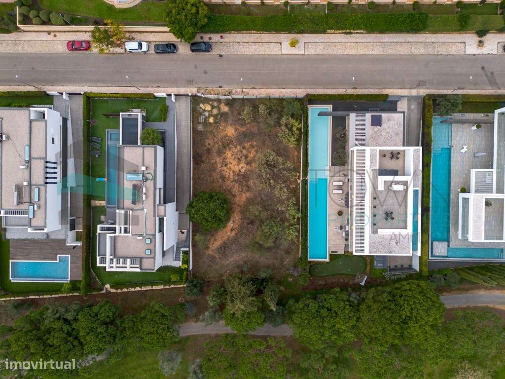 Terreno com Projeto Aprovado junto ao Golfe Vilamoura - Grande imagem: 5/33