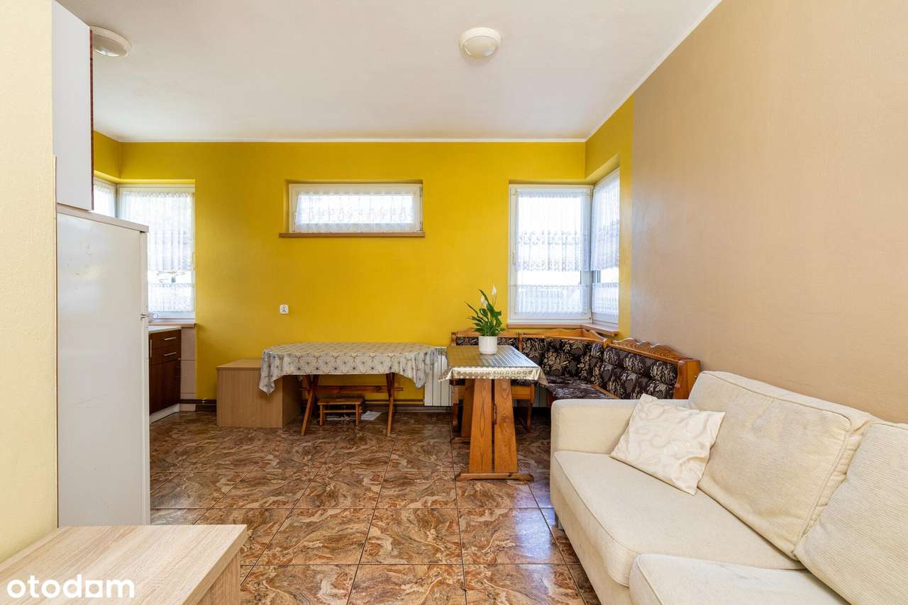 Dom z własnym stawem-13