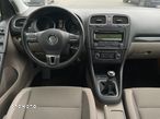 Volkswagen Golf - 8