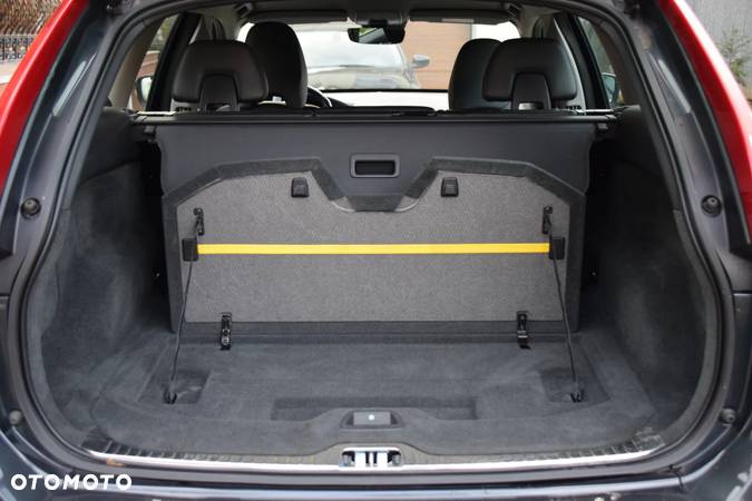 Volvo XC 60 D3 Geartronic Summum - 8