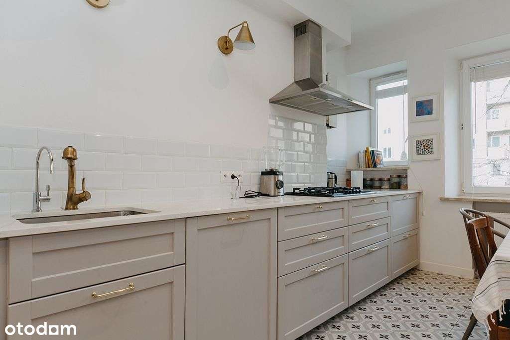 Stary Mokotów, 4 pokoje w Kamienicy, ul.Grażyny-2