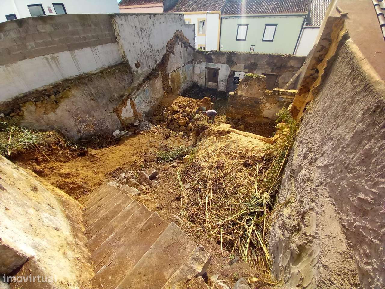 Lote com projeto aprovado em Localização Privilegiada - Grande imagem: 5/6