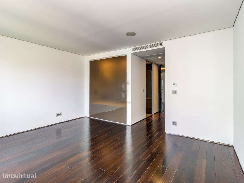 Magnífico apartamento T5 + 1 no Condomínio Jardins São Lourenço - L...-37