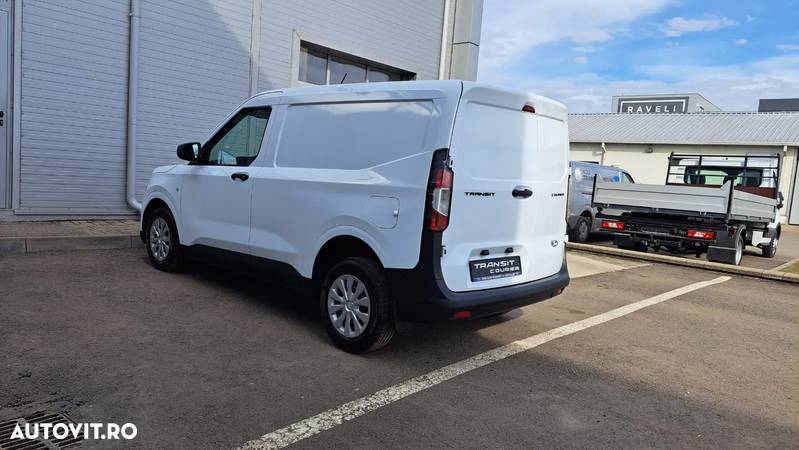 Ford NEW TRANSIT COURIER - 6