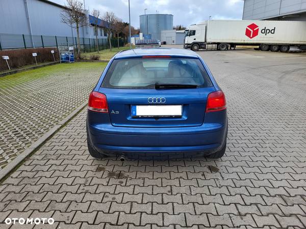 Audi A3 1.6 Ambition - 9