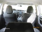 Toyota Auris 2.0 D-4D Touring Sports Life Plus - 11