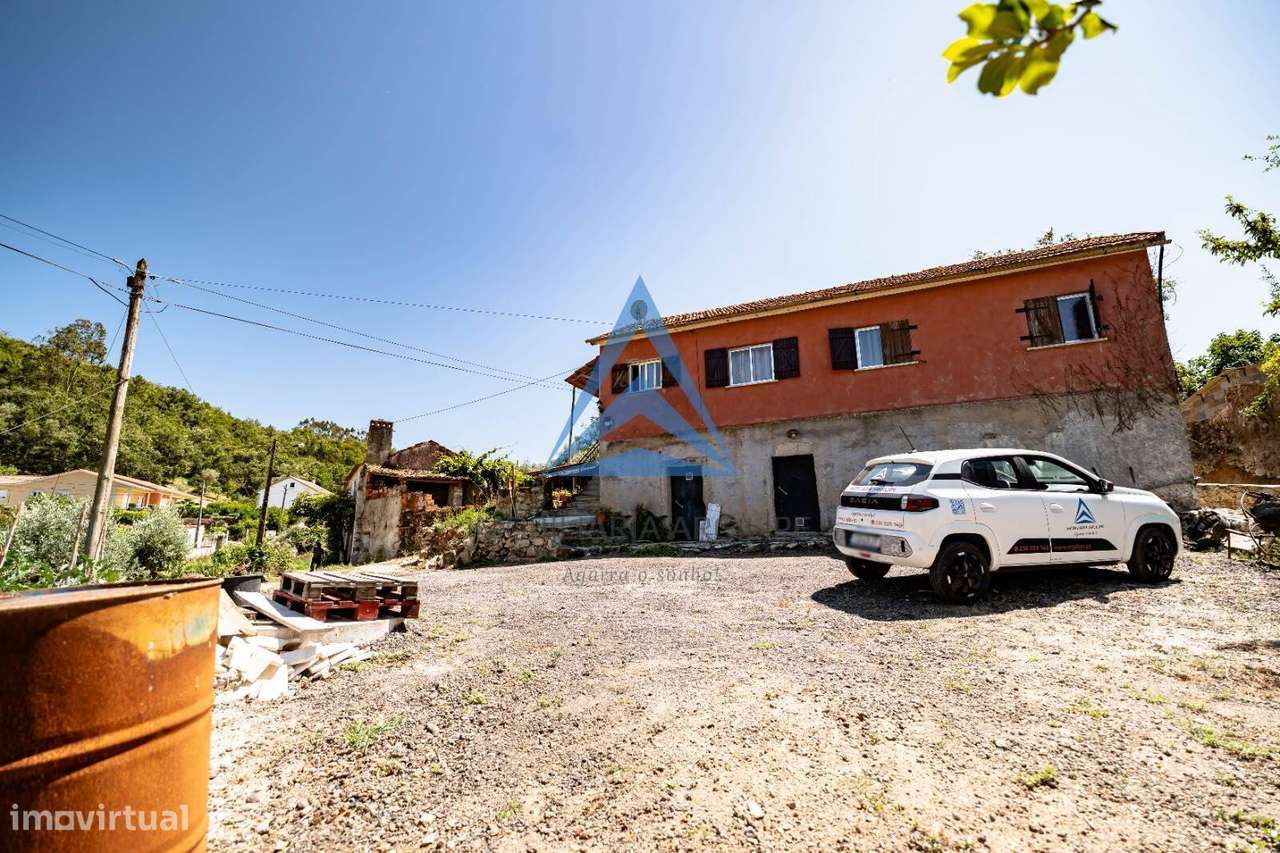 Moradia T3 com enorme potencial e vista panorâmica sobre a serra –...-5