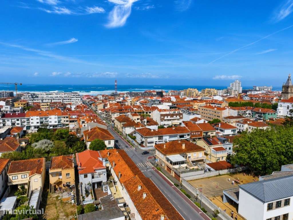 Andar de moradia T3 com áreas Amplas | Terraço | Espinho | Junto ao...-36