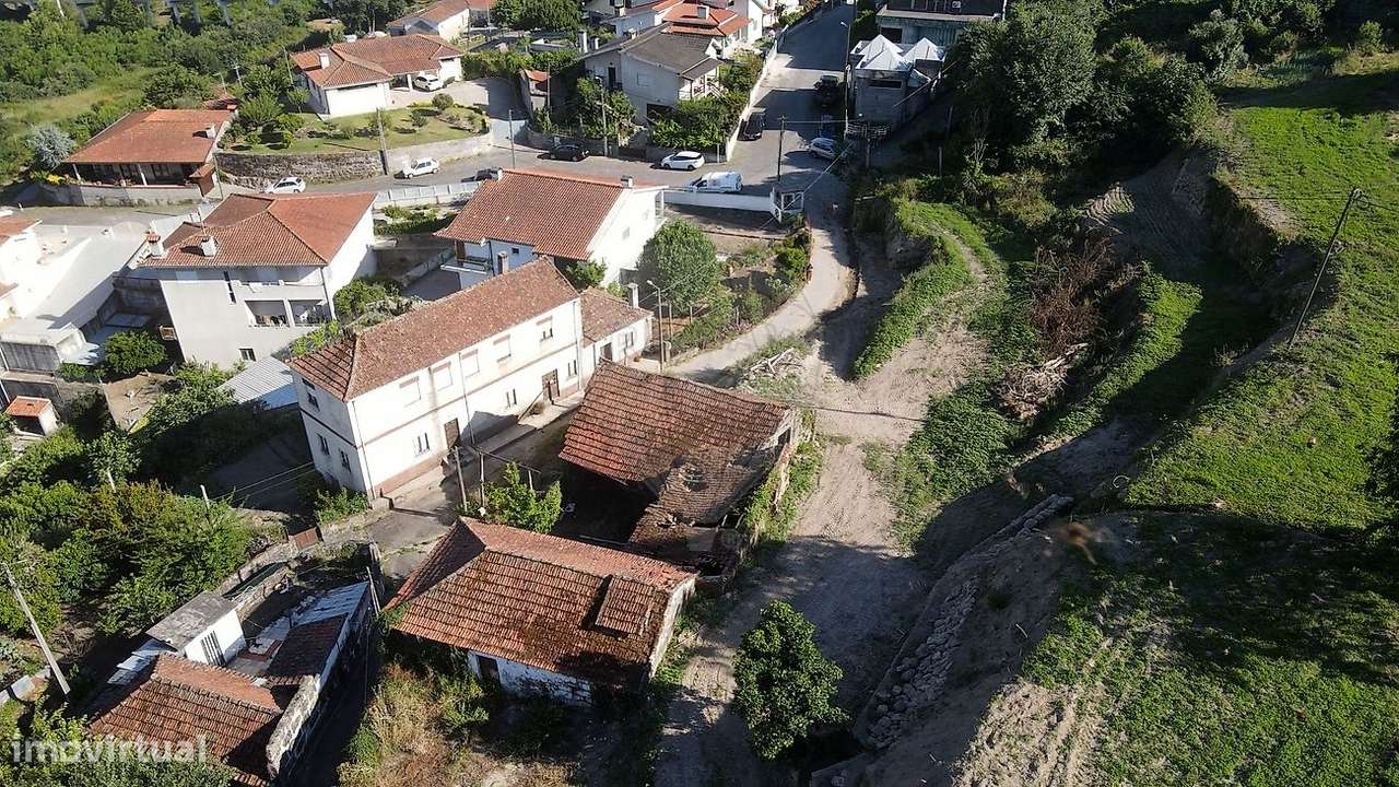 Moradia T2 para venda - Grande imagem: 1/11