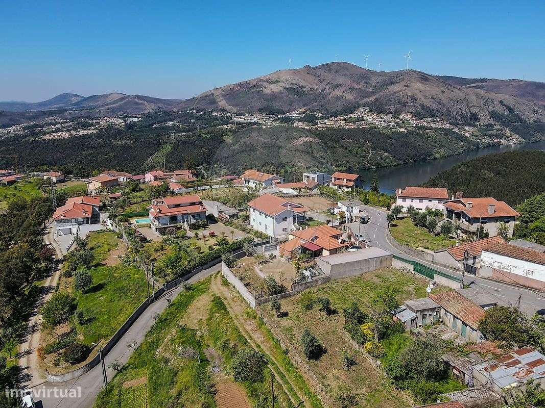 Moradia T2 para venda - Grande imagem: 3/28