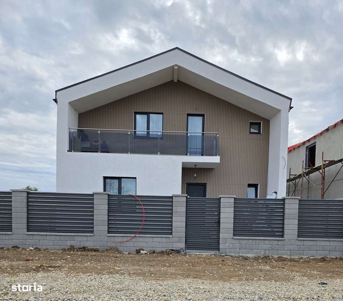 Casa Parter + Mansarda / 5 camere / Com.Berceni /COMISION 0 % - Imagine principală: 1/9