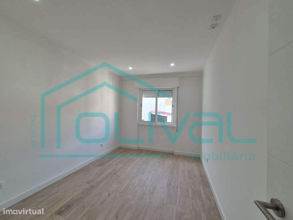 Apartamento T2+1 Remodelado-6