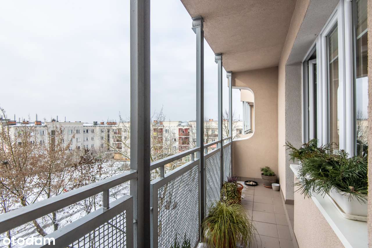 Zadbane M2 na Grunwaldzie, balkon, odrębna kuchnia-4