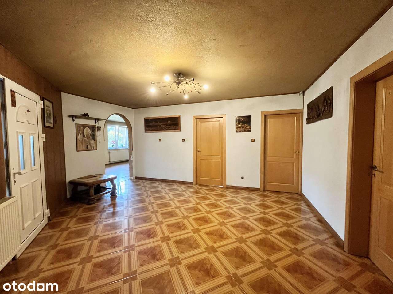 Parterowy dom w Nakle z widokiem na las-11