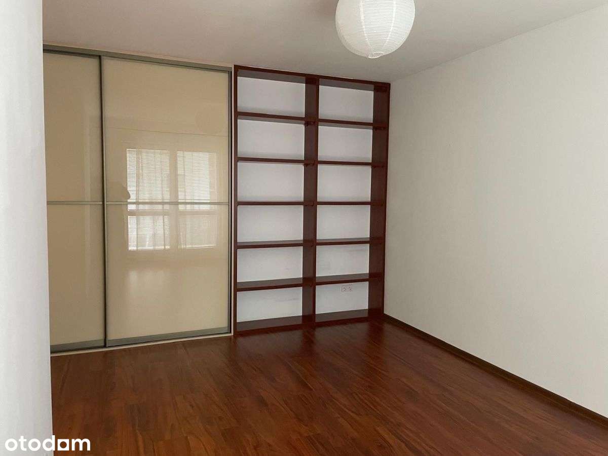 2 pokoje z balkonem, garaż-3