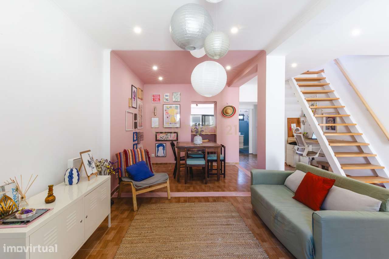 Arrendamento – Moradia na Zona Histórica do Pragal, Almada *VISITAS SU - Grande imagem: 5/28