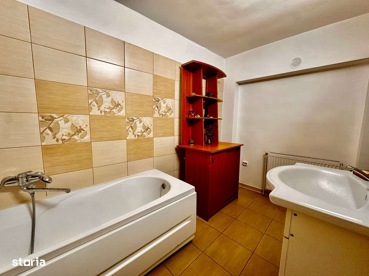 Apartament la casa in centru - pretabil sediu firma-9
