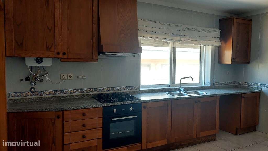 Apartamento T3 - Ferreiros - Grande imagem: 2/20