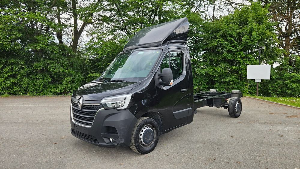 Renault Master 2021