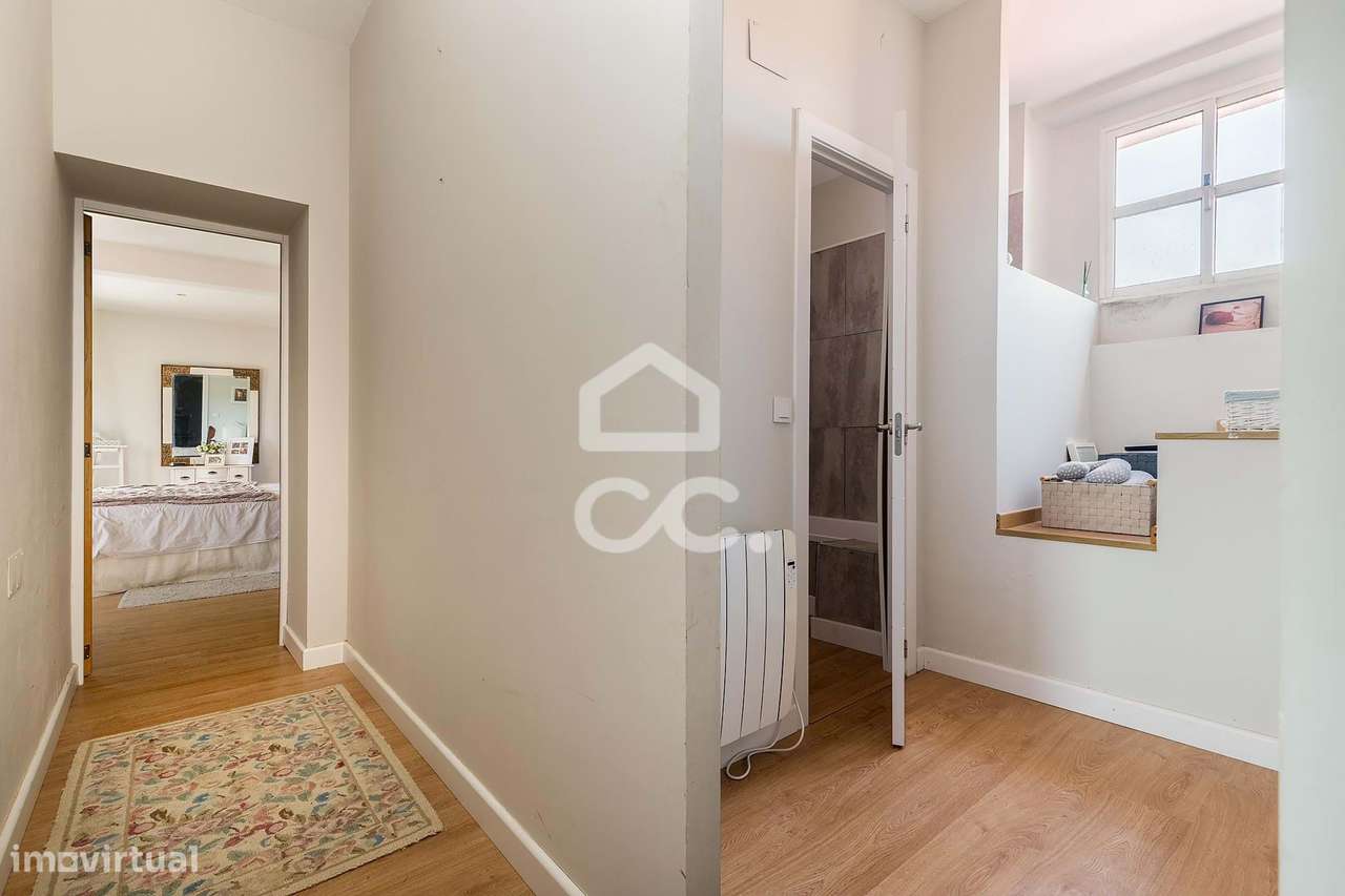 Palacete de inspiração neoclássica francesa com jardim botânico de Jea-48