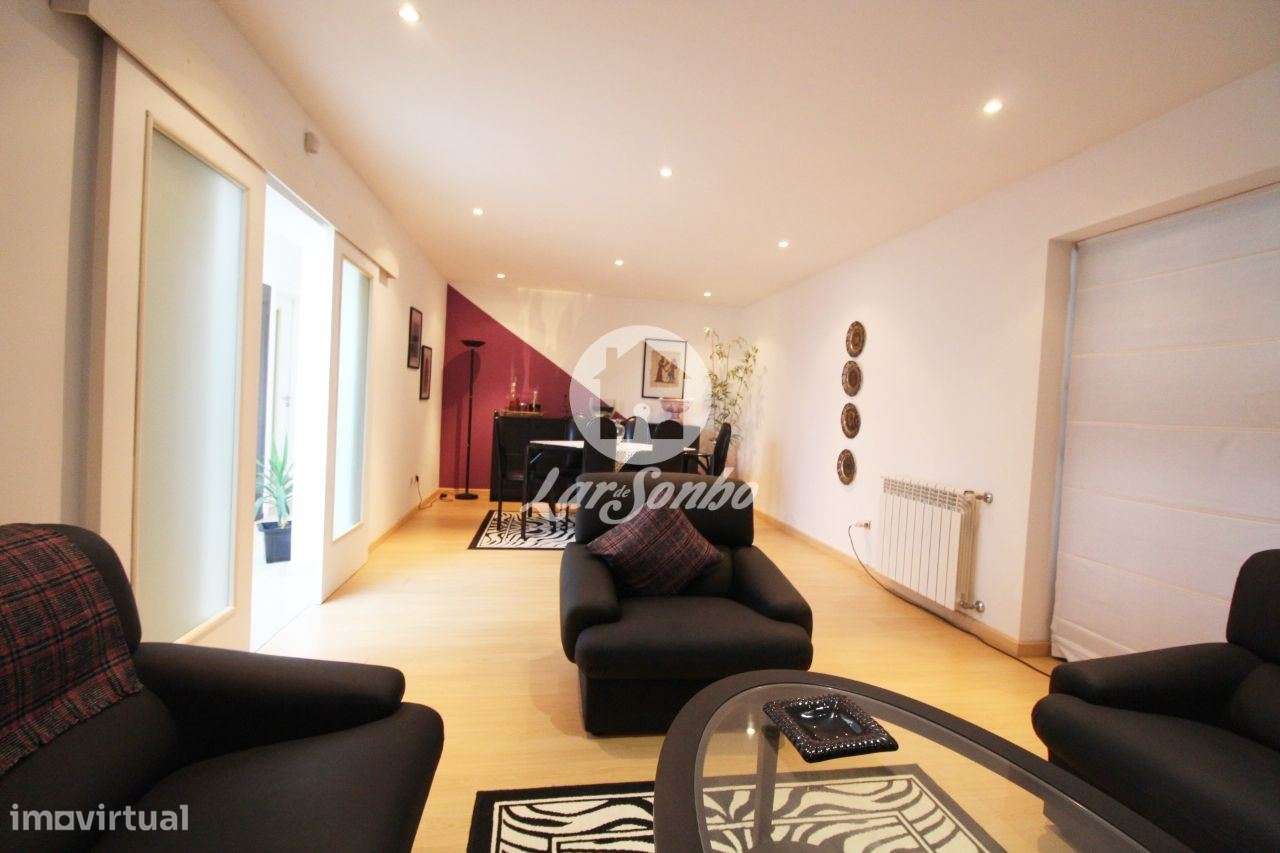 Moradia com 4 quartos e piscina a 7min. do metro em Aveleda - Vila ... - Grande imagem: 4/19