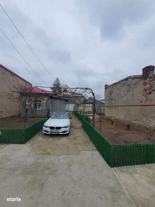 Rahova - Teren 458 mp - Constructie Demolabila - 0% Comision - Imagine principală: 3/9