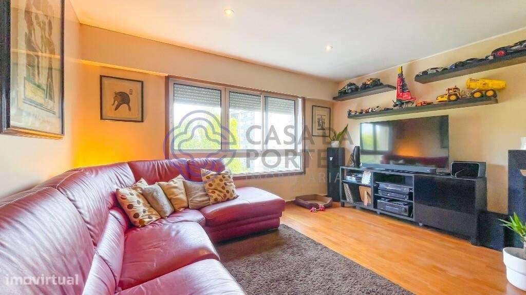 Apartamento T2 em zona tranquila na Foz do Douro com 80m2 de Área Priv - Grande imagem: 2/26