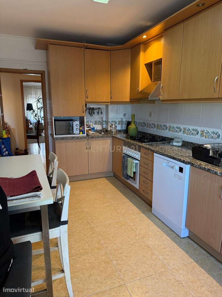 Excelente T4 no Montijo - Grande imagem: 4/14