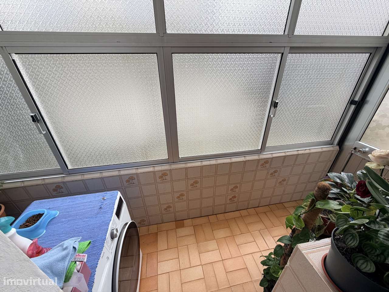 Apartamento T2 com 84 m² – Excelente oportunidade para remodelação - Grande imagem: 4/13