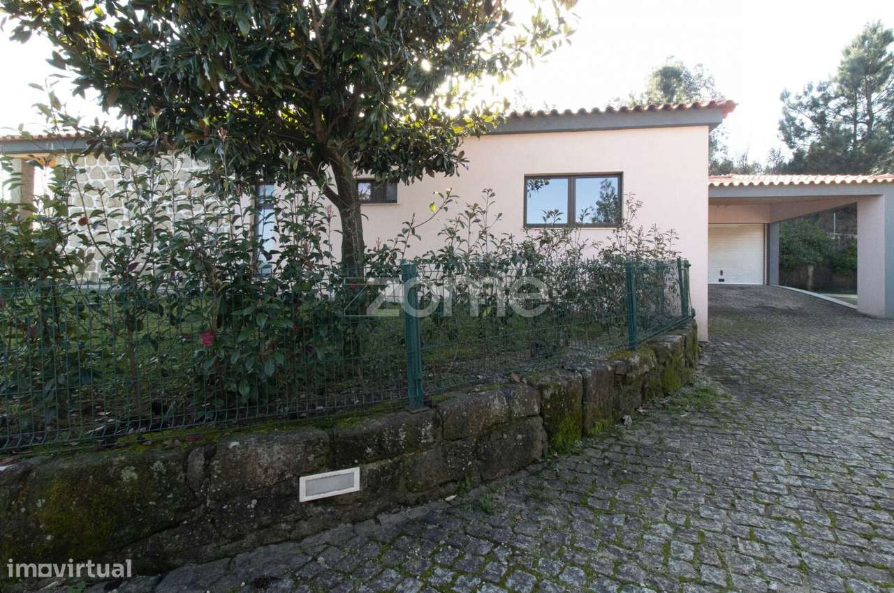 Moradia individual térrea T4 com piscina. Dossãos - Vila Verde - Grande imagem: 5/48