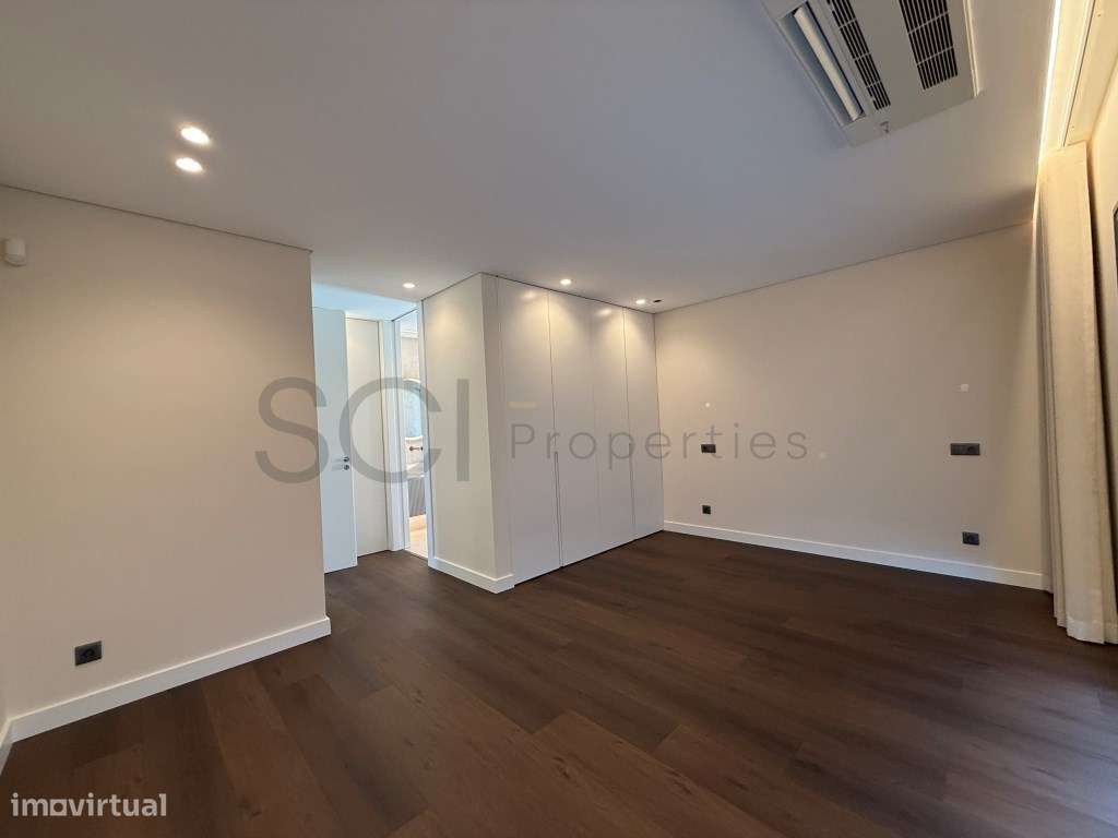 Moradia T4 Luxo Isolada | Belverde | Piscina | Garagem-24
