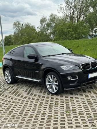 BMW X6 xDrive30d - 9