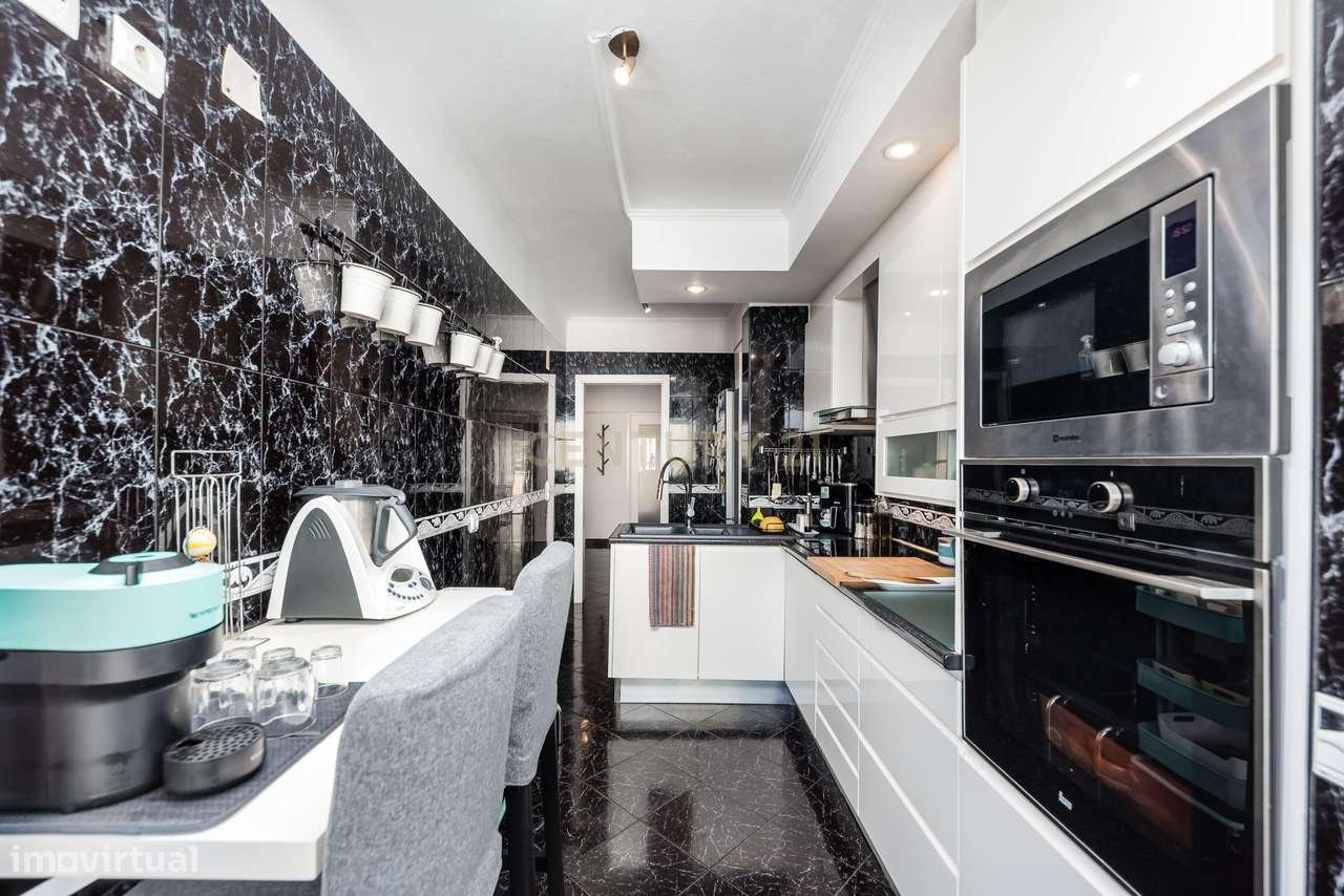 T2 com mais de 100m² no Laranjeiro – Almada - Grande imagem: 5/26