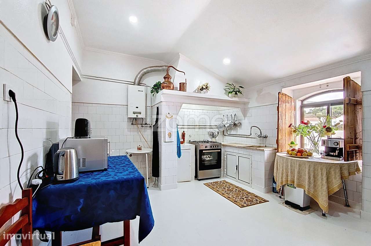 Moradia V6 no centro de São Marcos da Serra, em lote de 668m2-50