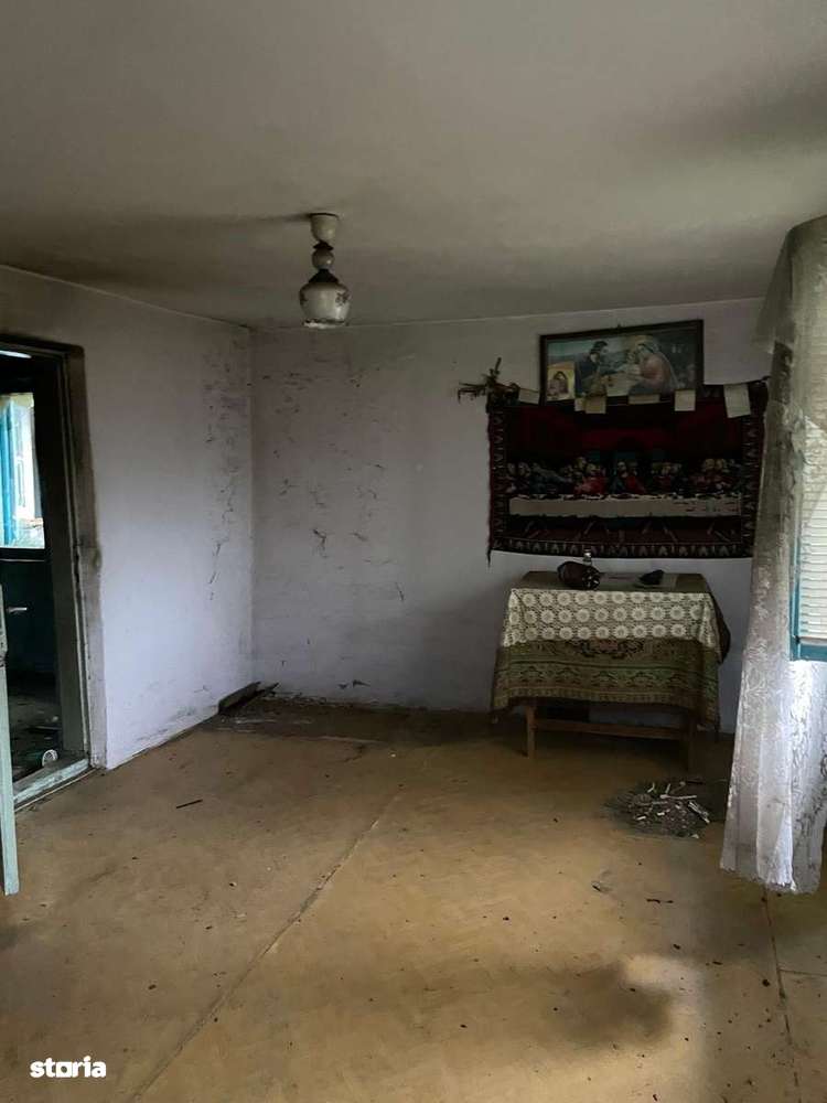 Casa si teren 832 mp Margineni-Caniparie - Imagine principală: 2/6