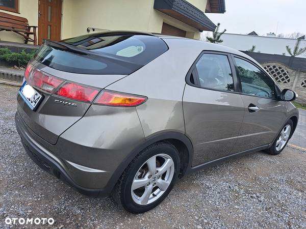 Honda Civic 1.4 Comfort - 6