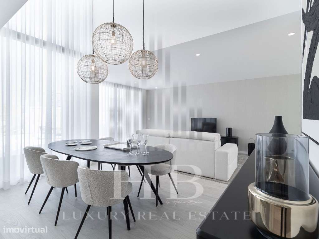 Moradia T4 de Luxo com Piscina e Vista Mar | Fontanelas | Sintra - Grande imagem: 4/33